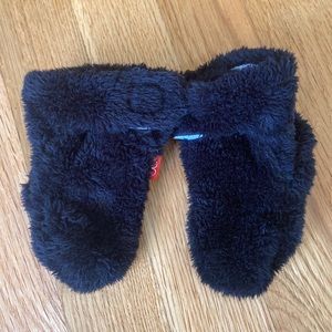 Magnetic me booties 0-6 months
